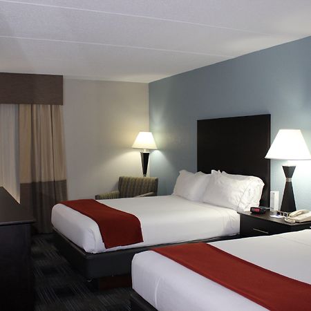 Holiday Inn Express Forsyth By Ihg Eksteriør bilde