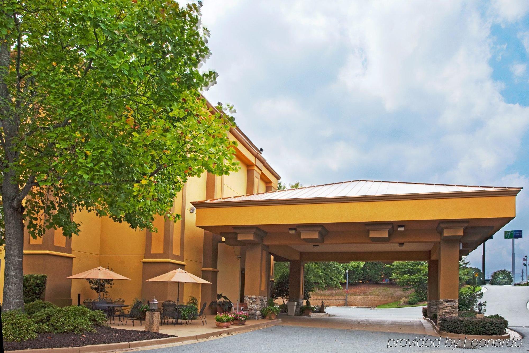 Holiday Inn Express Forsyth By Ihg Eksteriør bilde